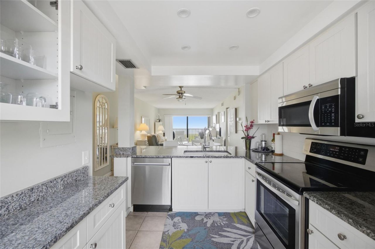 6322 Palma Del Mar Boulevard S, Unit 216, Saint Petersburg, FL 33715 Photo
