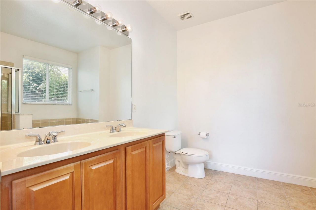 585 Setting Sun Drive, Winter Garden, FL 34787 Photo
