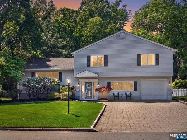 219 Kociemba Drive, RIVERVALE, NJ 07675