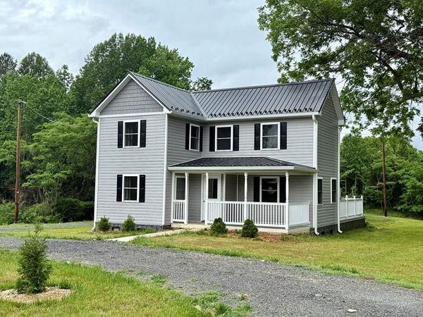 439 Valley Drive, CALLAO, VA 22435