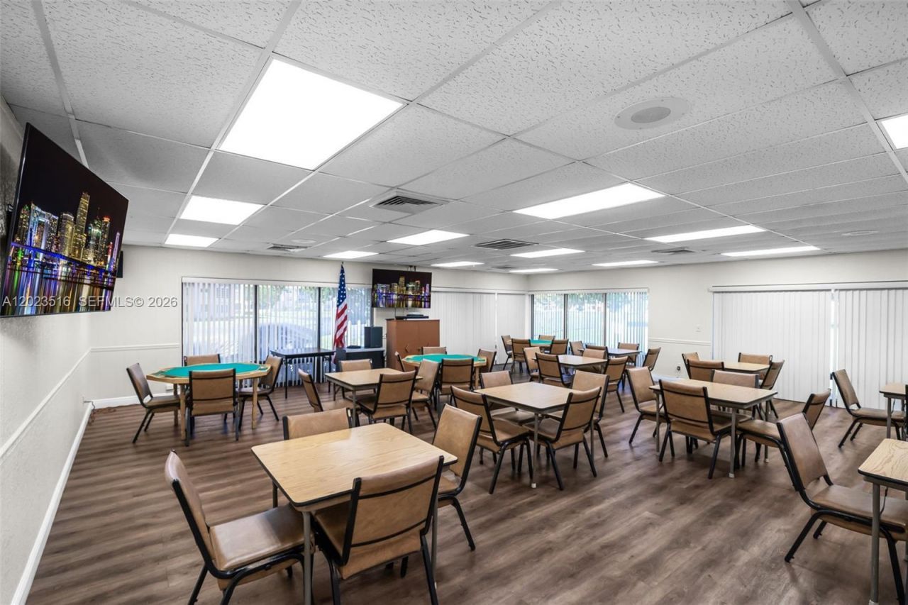 8881 Sunrise Lakes Blvd , Unit 206, Sunrise, FL 33322 Photo