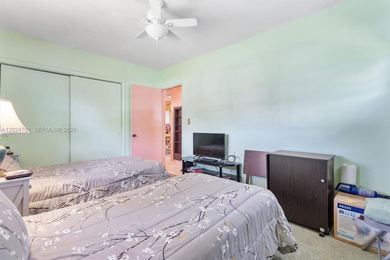 2321 Gulfstream Dr, Miramar, FL 33023 Photo