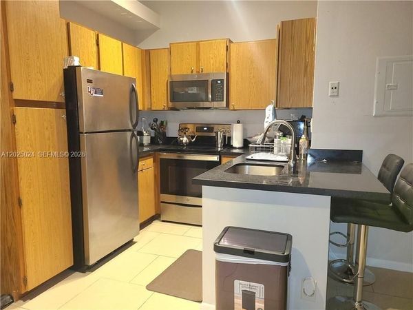 631 Lyons Rd , Unit 12205, Coconut Creek, FL 33063