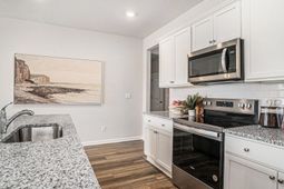 373 Glade Ct.  photo 4
