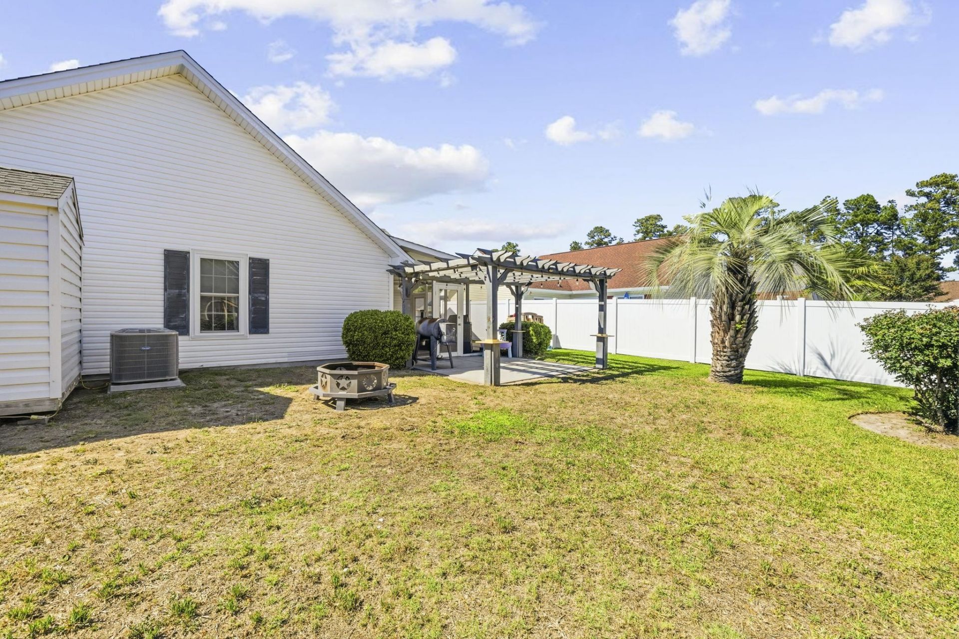 305 Worthington Circle Photo 30