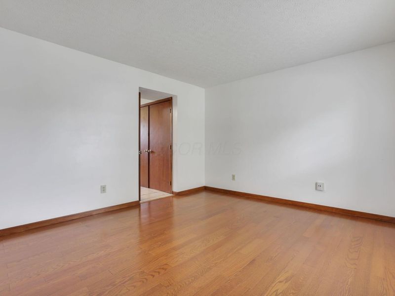 7180 Dewfall Drive, Reynoldsburg, OH 43068 Photo 10