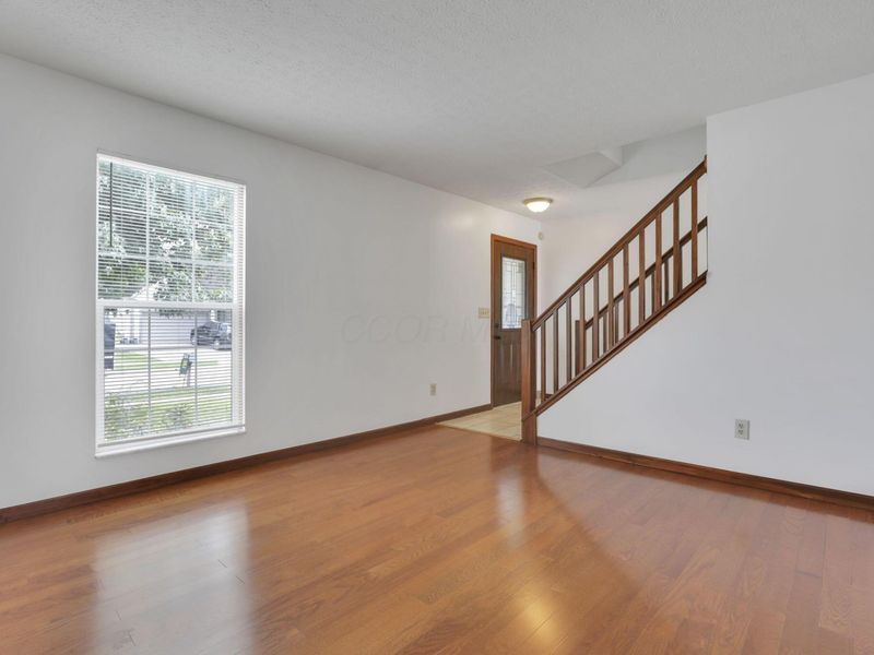 7180 Dewfall Drive, Reynoldsburg, OH 43068 Photo 11