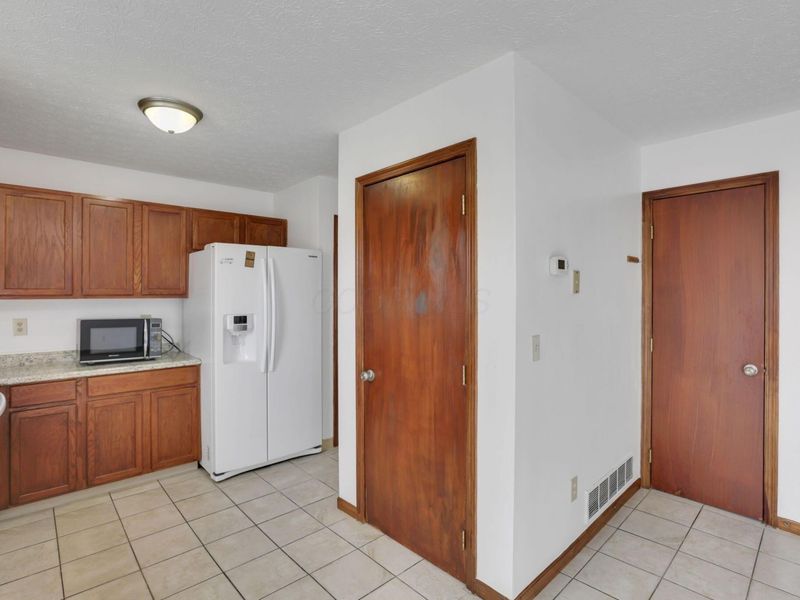 7180 Dewfall Drive, Reynoldsburg, OH 43068 Photo 13