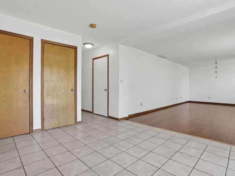 7180 Dewfall Drive, Reynoldsburg, OH 43068 Photo 14