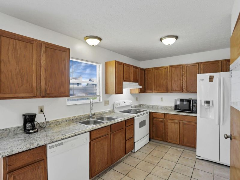 7180 Dewfall Drive, Reynoldsburg, OH 43068 Photo 15
