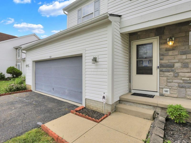 7180 Dewfall Drive, Reynoldsburg, OH 43068 Photo 6