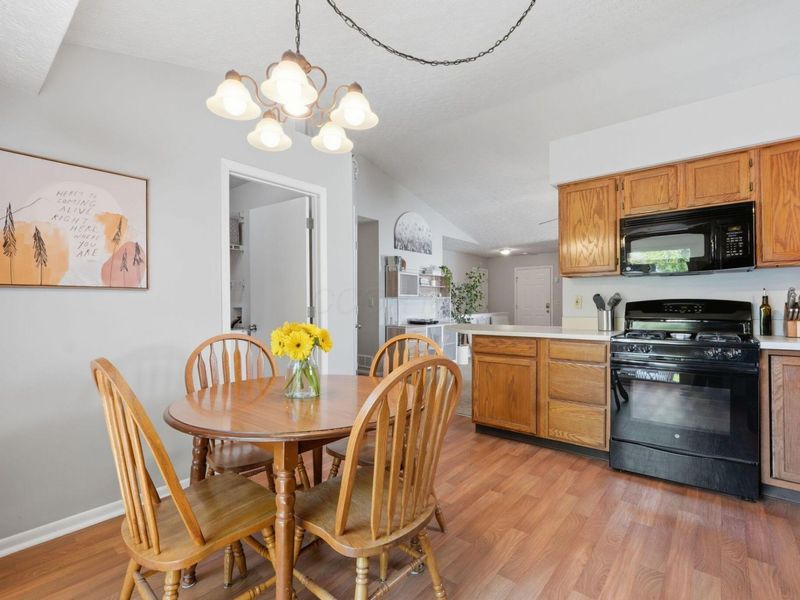 3397 Westerville Woods Drive, Columbus, OH 43231 Photo 10