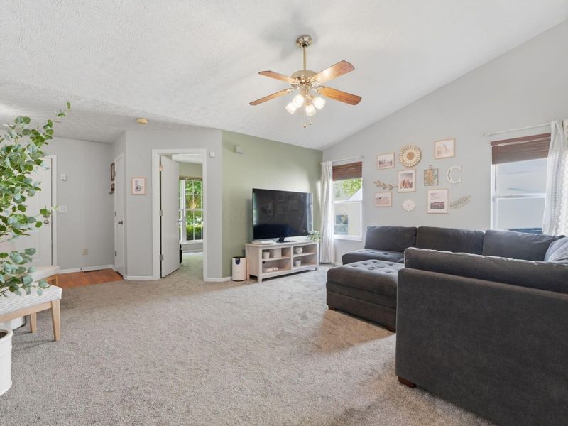 3397 Westerville Woods Drive, Columbus, OH 43231 Photo 6