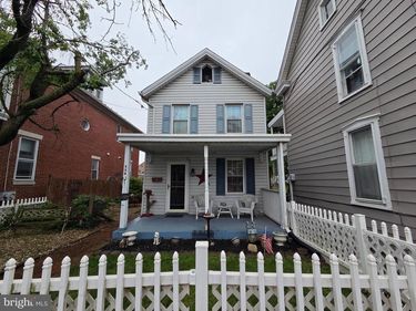 538 E E QUEEN STREET , CHAMBERSBURG, PA 17201