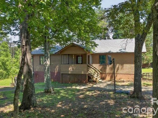 66 Misery Ridge Trail, Mill Spring, NC 28756