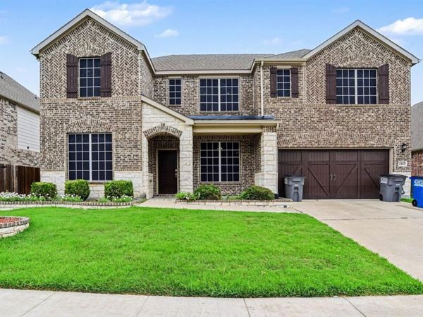 2402 Ray Roberts Drive, Wylie, TX 75098