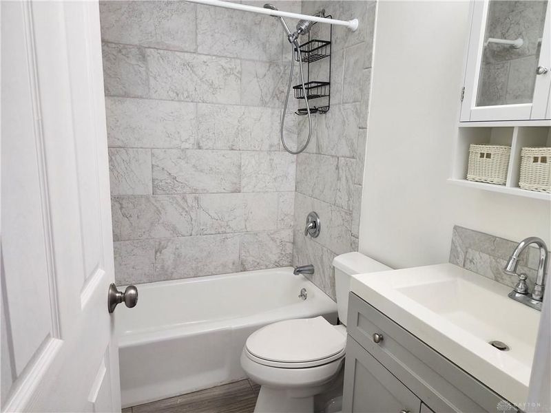 2250 Coach Drive, Unit E, Kettering, OH 45440 Photo 19