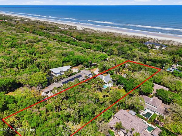 2428 SEMINOLE Road, Atlantic Beach, FL 32233