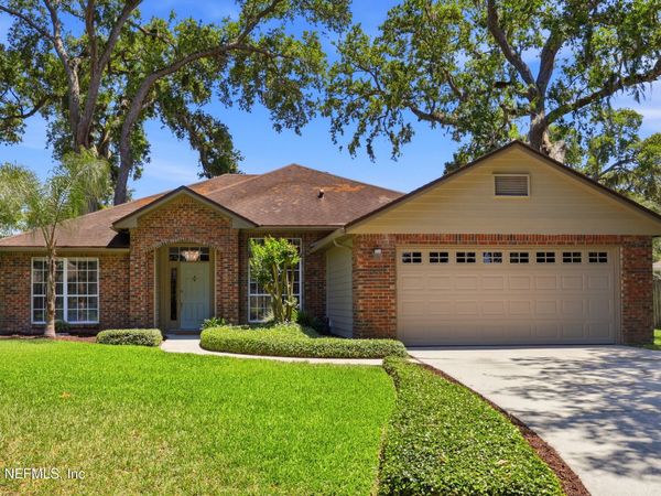 1212 RIP TIDE Boulevard, Jacksonville Beach, FL 32250