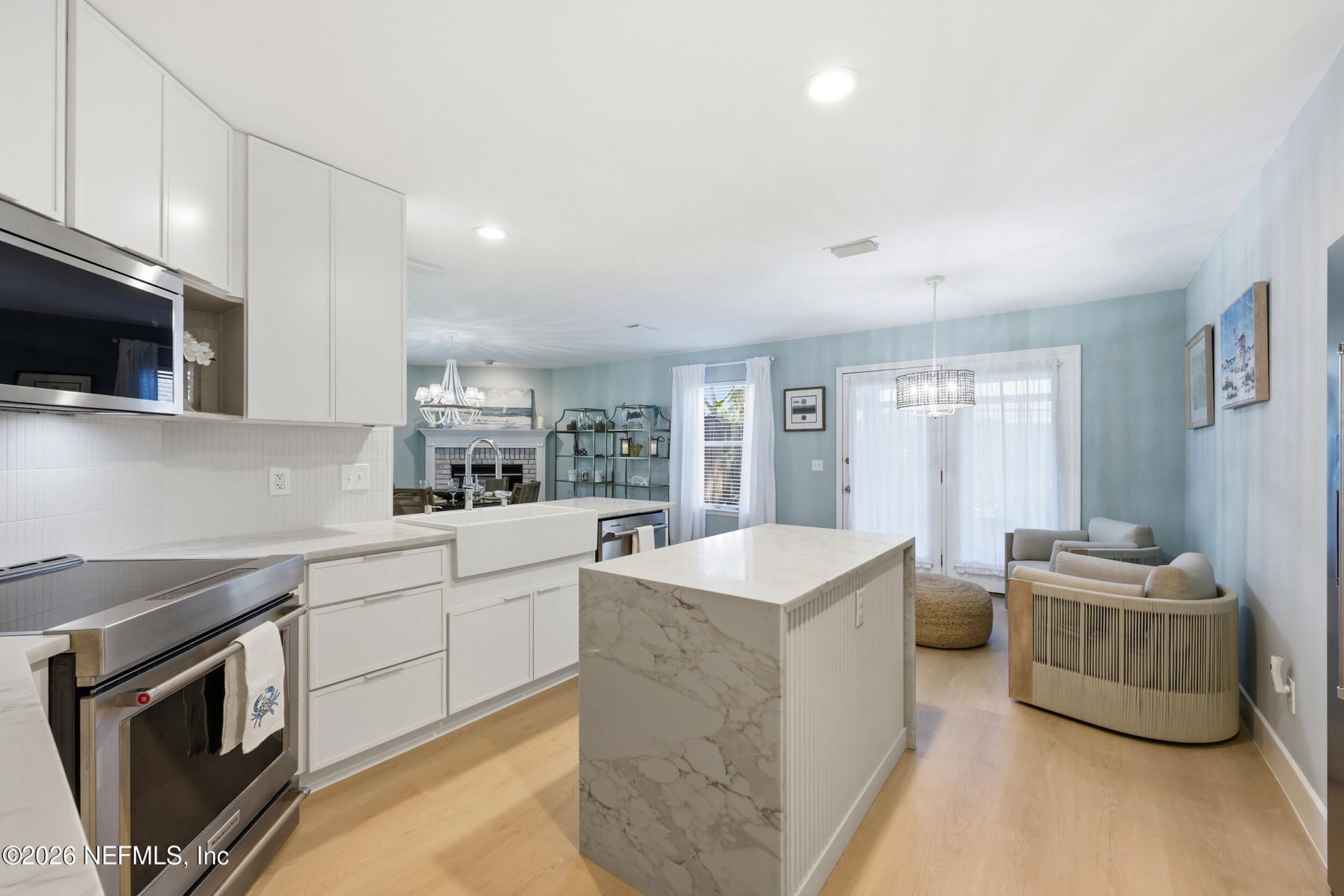 1212 Rip Tide Boulevard, Jacksonville Beach, FL 32250 Photo