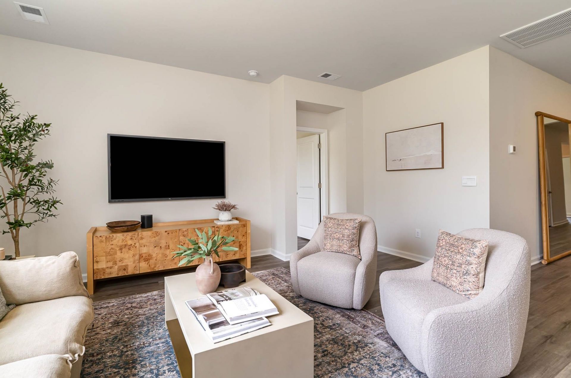 2514 Riverboat Way  Photo 11