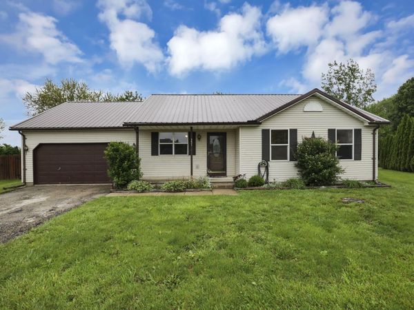231 Overlook Drive , South Charleston, OH 45368