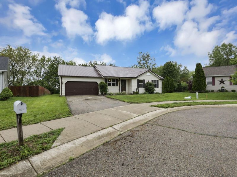 231 Overlook Drive , South Charleston, OH 45368 Photo 3