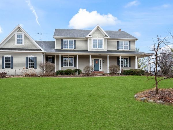 14401 Trinity Court , Woodstock, IL 60098