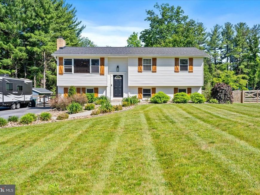 21609 Kelso Drive, Hagerstown, MD 21742 Main Photo