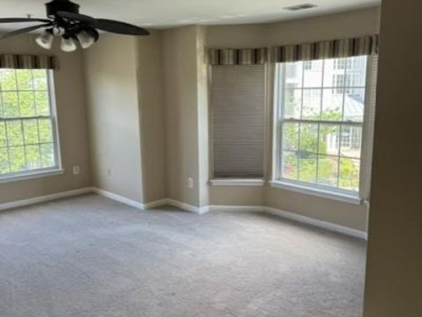 2015 Gov Thomas Bladen Way, Unit 204, Annapolis, MD 21401 Main Photo
