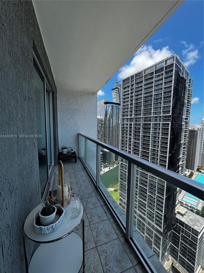 500 Brickell Ave , Unit 4102, Miami, FL 33131 Photo
