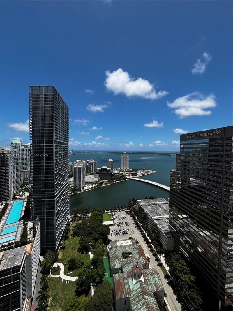 500 Brickell Ave , Unit 4102, Miami, FL 33131 Photo