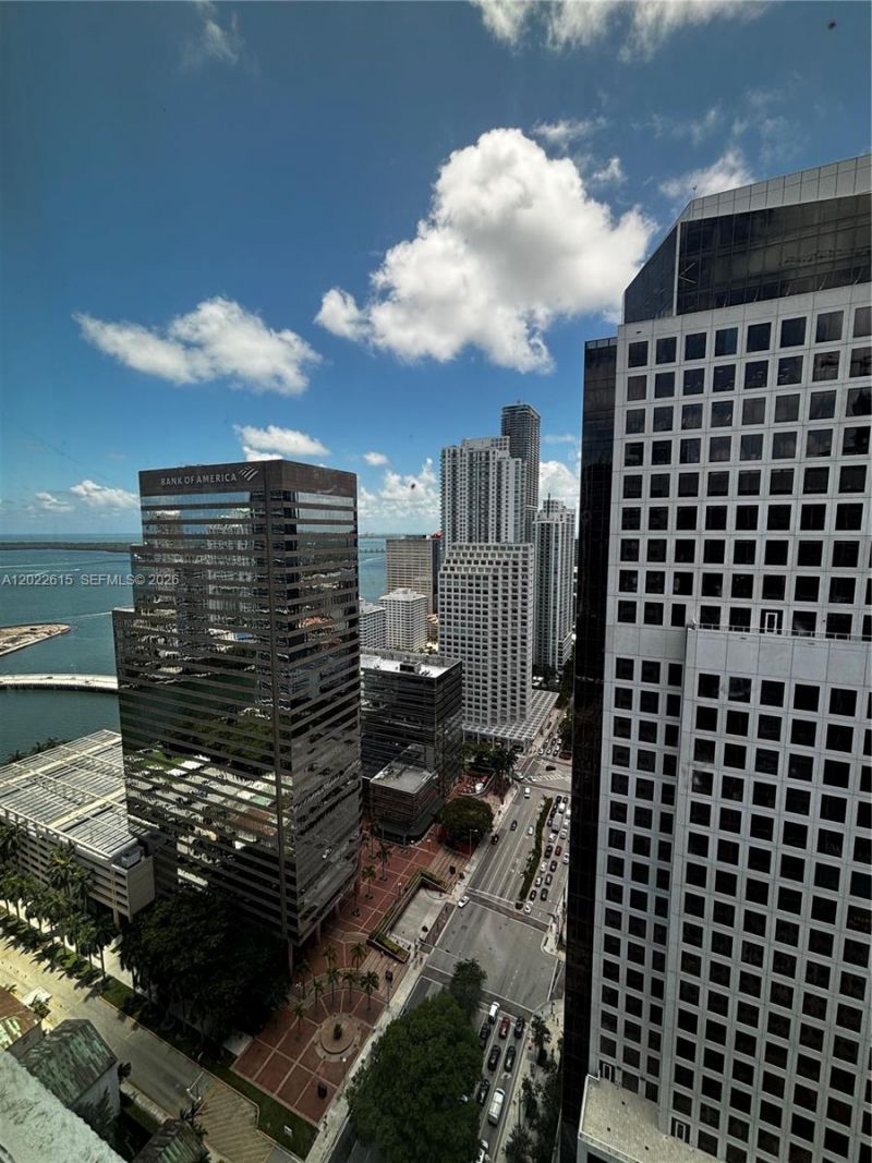 500 Brickell Ave , Unit 4102, Miami, FL 33131 Photo