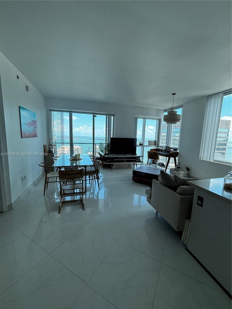 500 Brickell Ave , Unit 4102, Miami, FL 33131 Photo