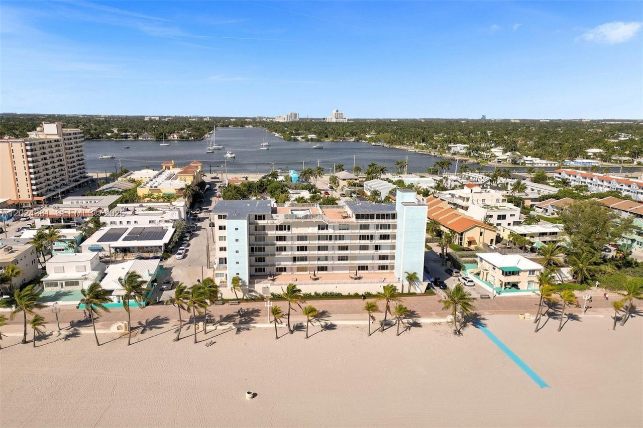 300 Oregon St , Unit 503, Hollywood, FL 33019 Photo