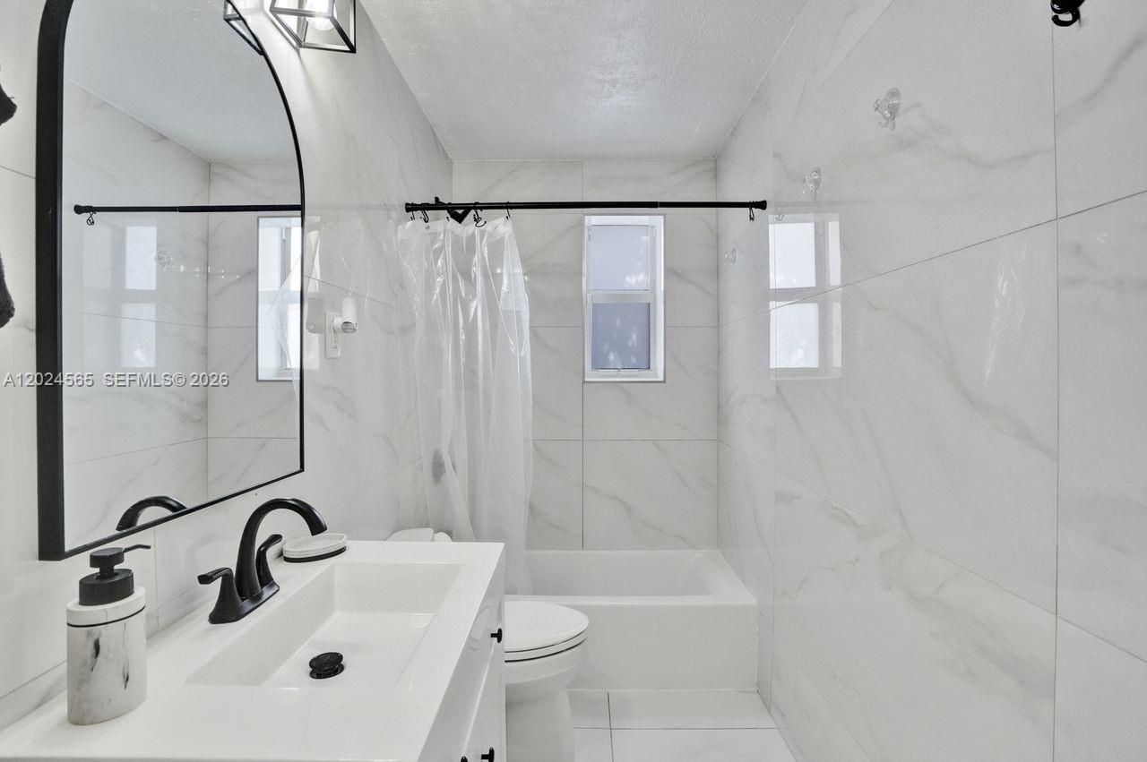 2220 Hope St, Hollywood, FL 33020 Photo