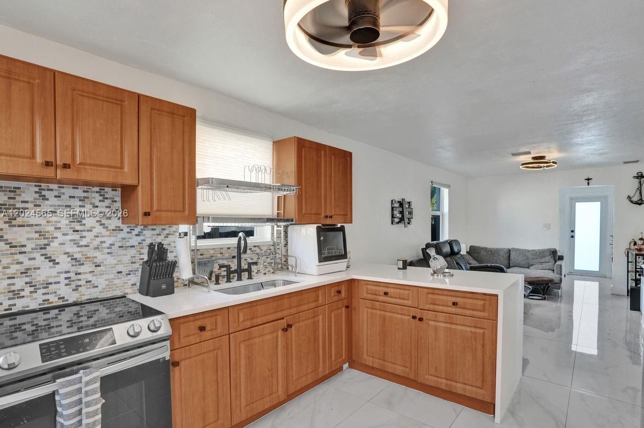2220 Hope St, Hollywood, FL 33020 Photo