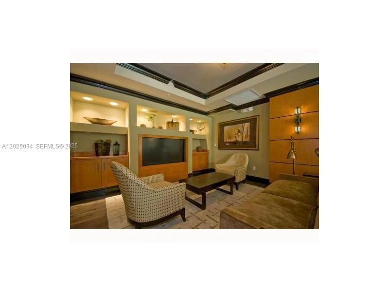 3001 NE 185 St , Unit 624, Aventura, FL 33180 Photo