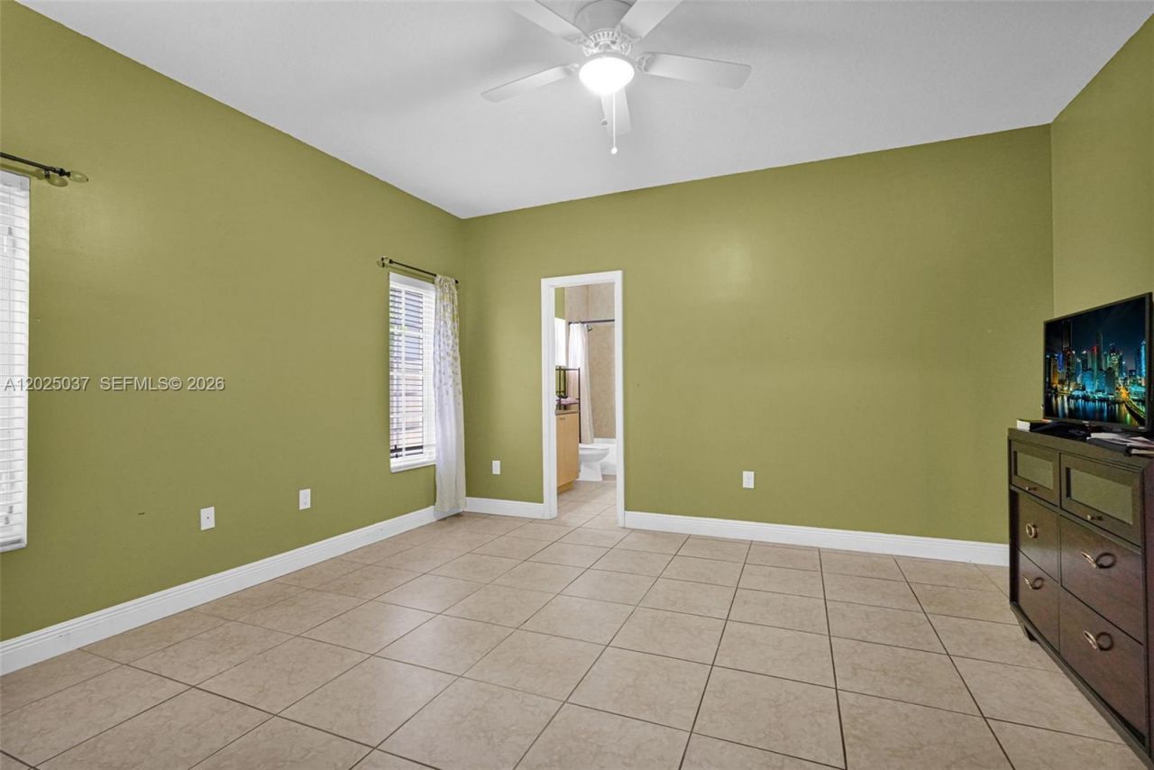 1396 W 30th St , Hialeah, FL 33012 Photo