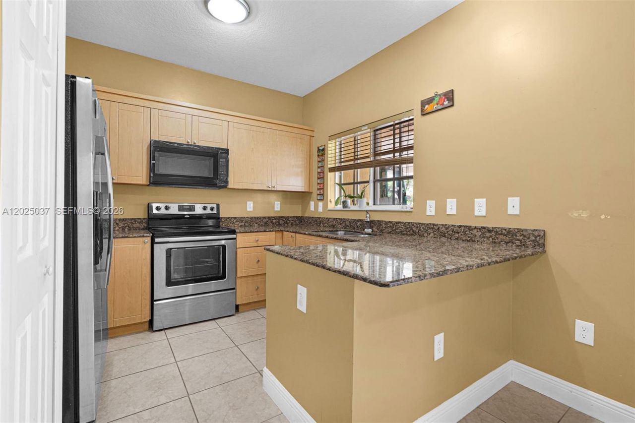 1396 W 30th St , Hialeah, FL 33012 Photo