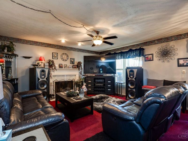 10127 Pippin Meadow Drive, Colerain Township, OH 45231 Photo 4