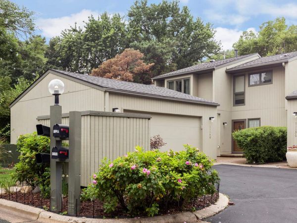 11140 Abbott Lane, Minnetonka, MN 55343