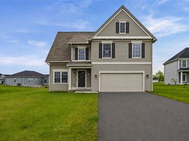 6087 Eddy Gate, Farmington, NY 14425