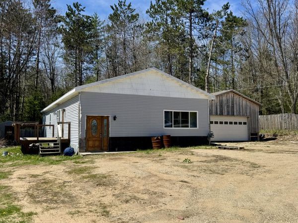 5960 S Seeley Road, Cadillac, MI 49601