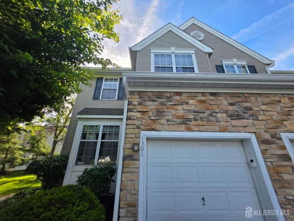1301 Dahlia Circle, Dayton, NJ 08810