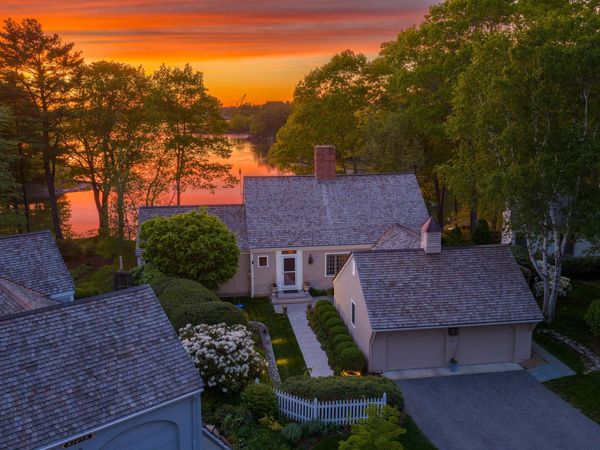 38 Ducks Head Road, New Castle, NH 03854