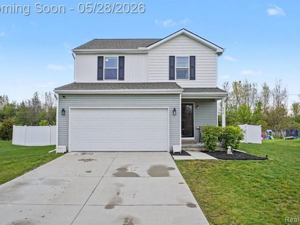 434 Saddlebrook Drive, Linden, MI 48451