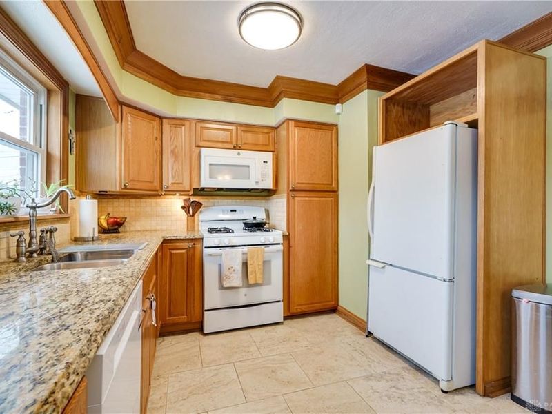 4922 Kolmar Avenue, Riverside, OH 45432 Photo 11
