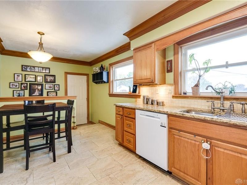 4922 Kolmar Avenue, Riverside, OH 45432 Photo 12