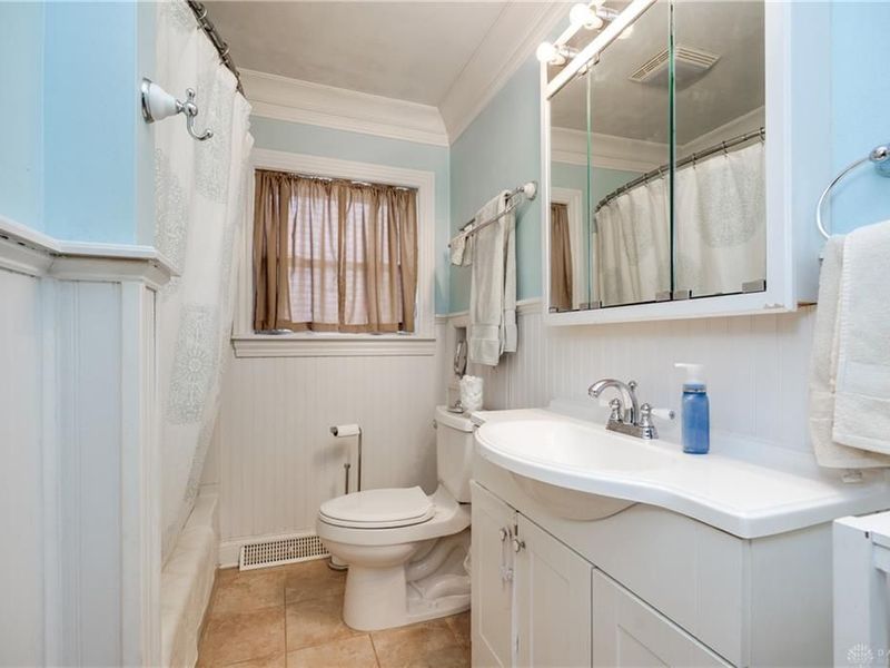 4922 Kolmar Avenue, Riverside, OH 45432 Photo 17